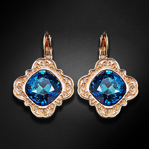 Auskarai "Nostalģija III (Bermuda Blue)" su Swarovski™ kristalais